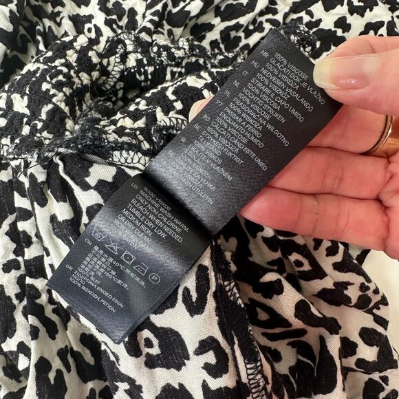 H&M Divided Leopard Print Cream and Black Ruffled Saucy Mini Skirt Smock Waist 4 - Picture 8 of 11